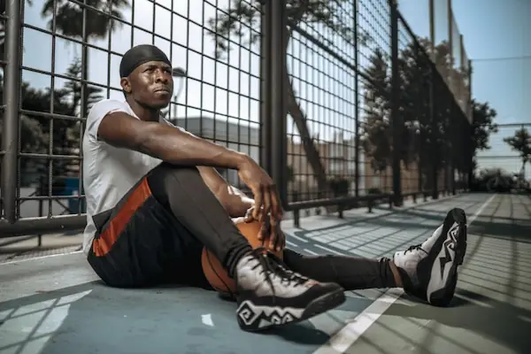 high-top-sneakers-in-sports-and-athletics