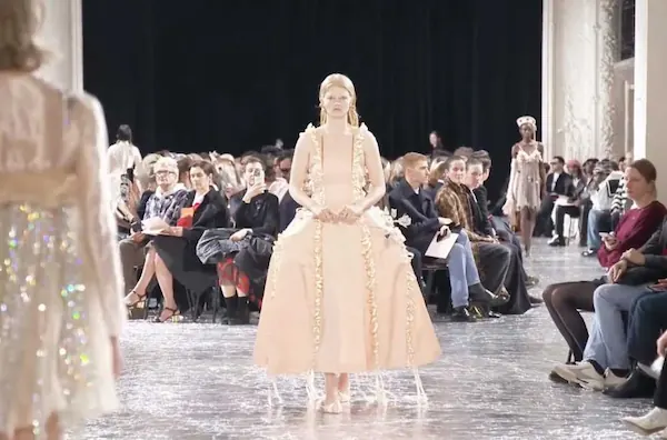 simone-rocha-catwalk