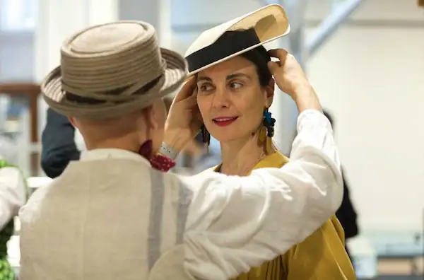 stephen-jones-millinery-presentation