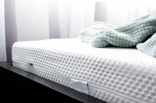 features-to-consider-when-choosing-an-affordable-mattress