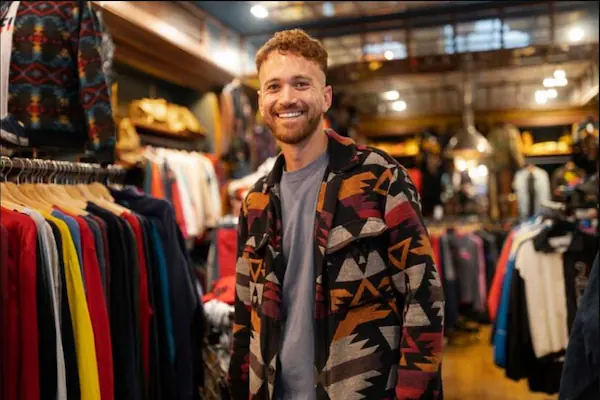 how-to-shop-theses-sales-like-a-pro